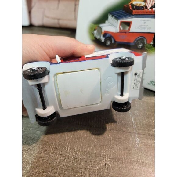 Dept 56 8660 American Pride Village Express AS IS village accessory - Picture 9 of 9